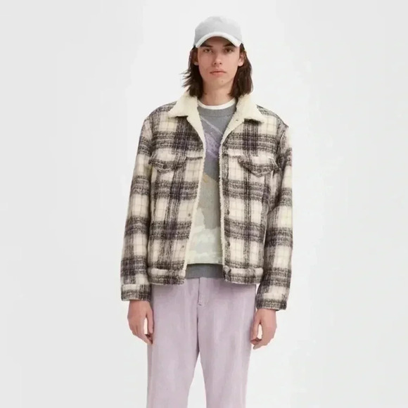 Levi's® Premium‎ VINTAGE RELAXED FIT SHERPA TRUCKER JACKET - Picture 1 of 11